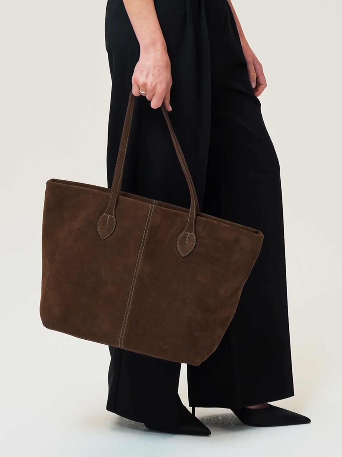 #colour_chocolate-suede